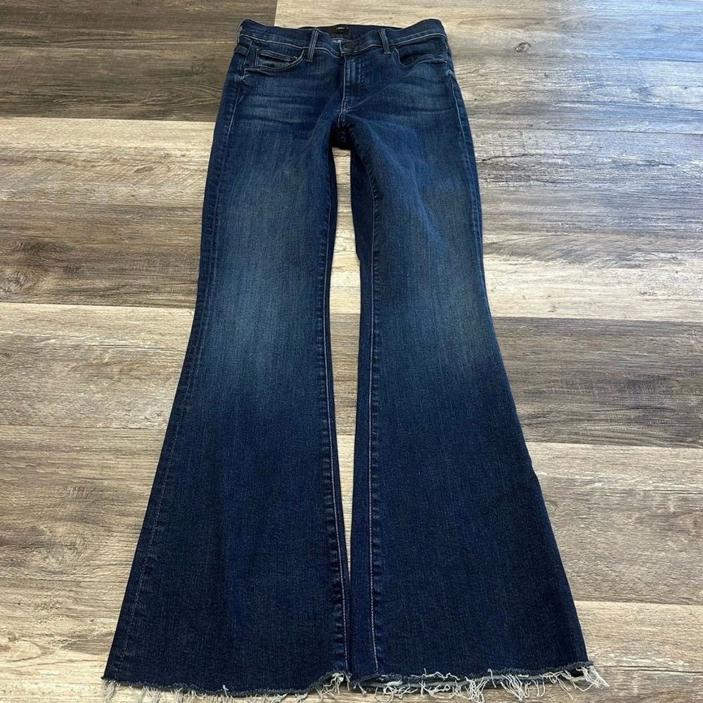 MOTHER The Weekender Fray Dark Denim Flares Mint Condition Wash